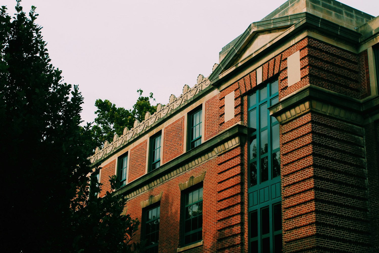 三亚理工大学什么好玩的,三亚什么大学最出名