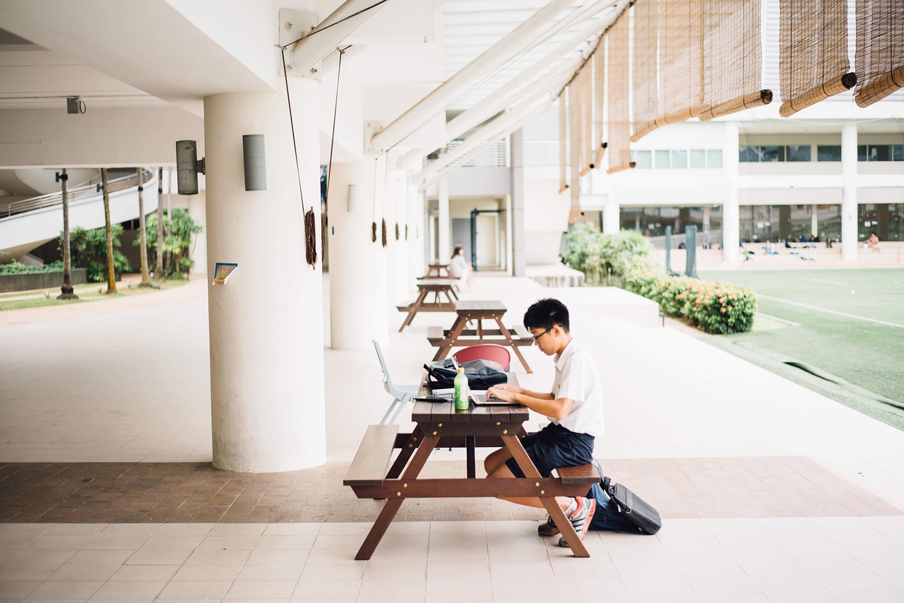 北京大学多少人︰(北京大专院校有哪些) 北京大学多少人︰(北京大专院校有哪些)